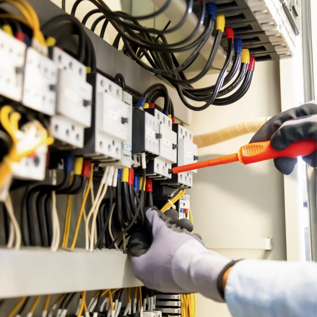 impianti elettrici civili industriali
